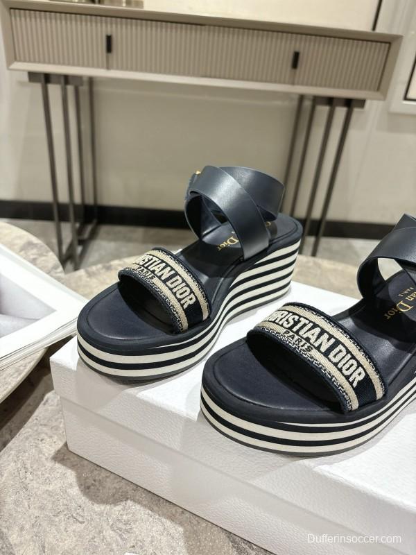 2025 Women Dior Black Leather Sandals Christian Dior Logo KFY00280