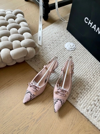 2025 Women Chanel Pink Python Leather Bow High Heels KFY00320