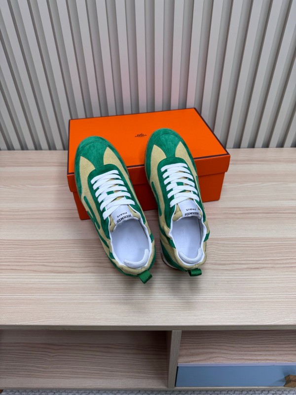 2025 Unisex Hermès Green Beige Suede Down Fabric Sneakers Top Version LY00310
