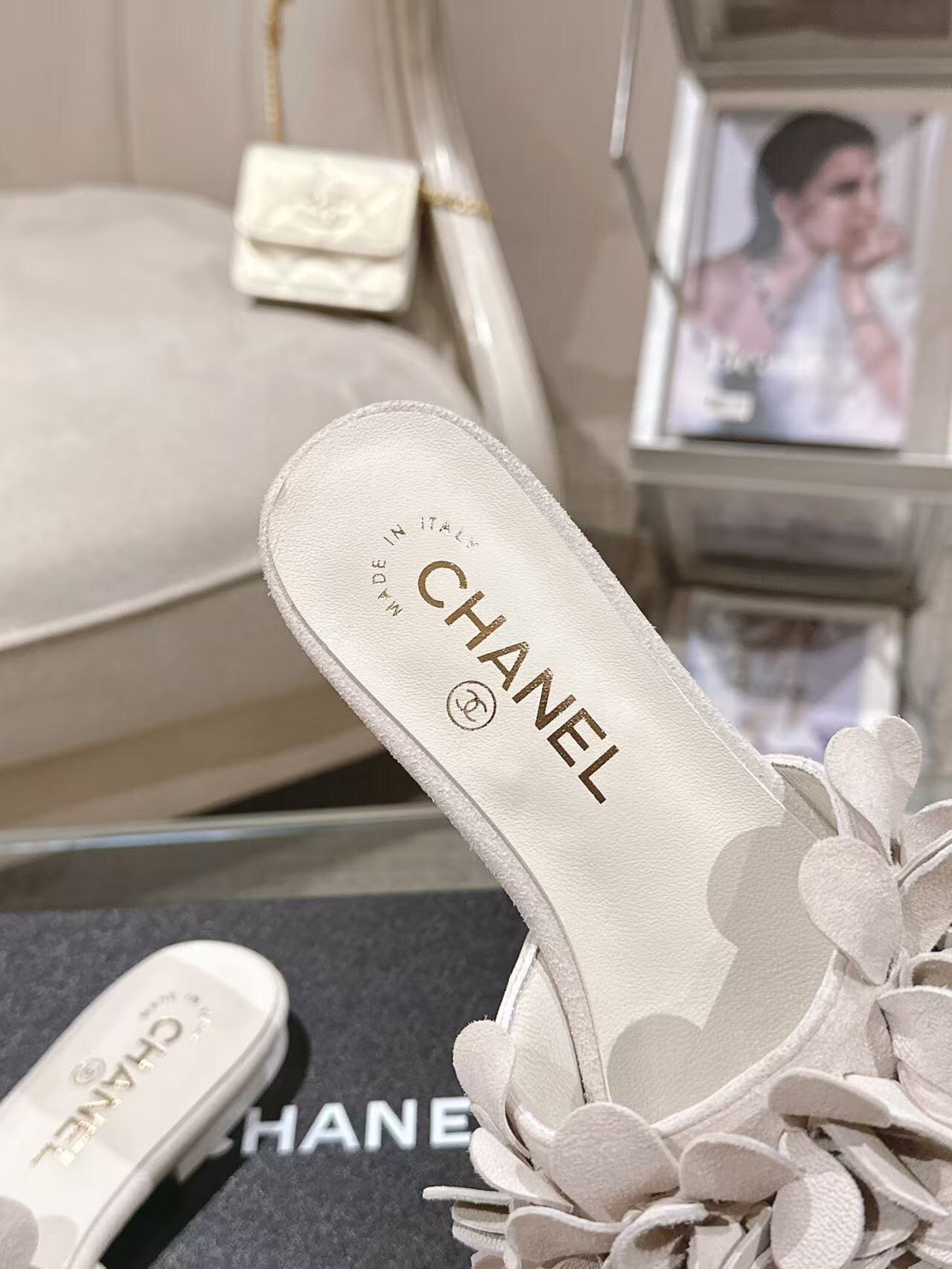 2025 Women Chanel Beige Leather Mules Floral Decoration