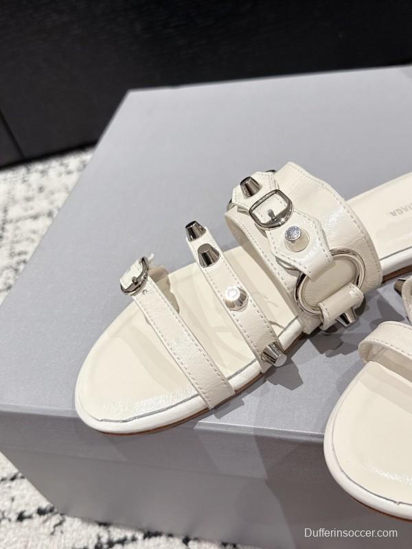 2025 Slippers Balenciaga White Leather Metal Studs KFY00289