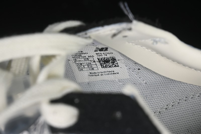 New Balance 471 Series Fabric and Leather Lifestyle Casual Shoes - U471AB