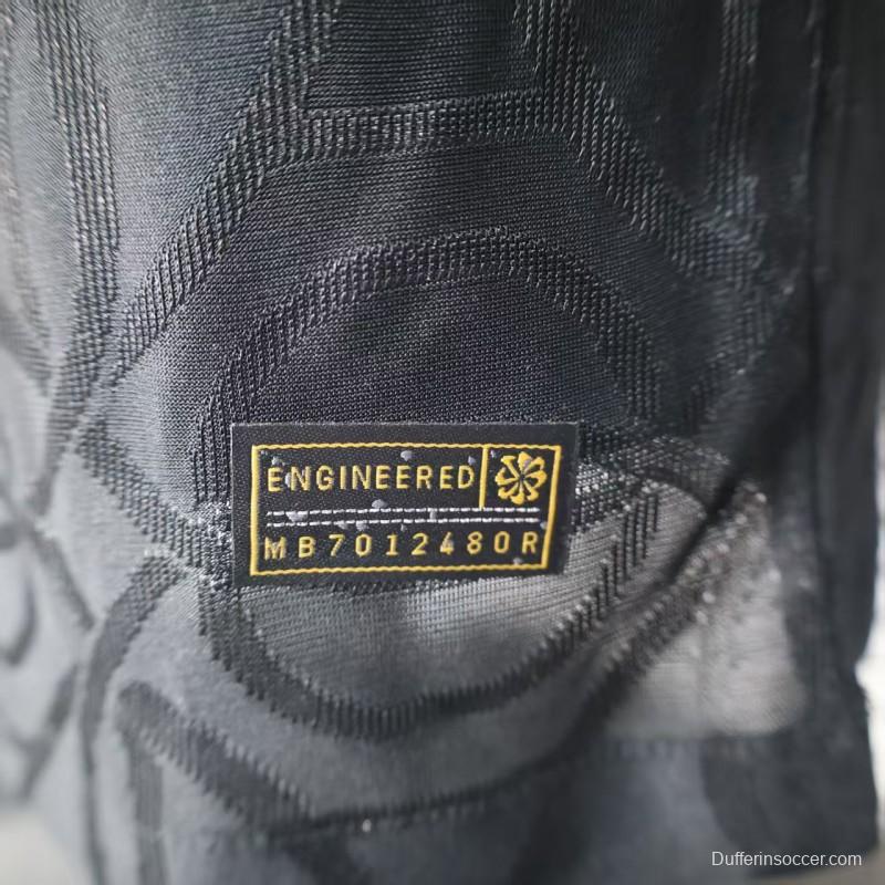 Player Version 25/26 Paris Saint-Germain PSG Black Pre-Match Jersey