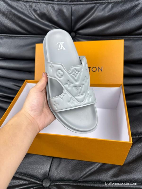 2025 Men Louis Vuitton White Rubber Slippers AS00180