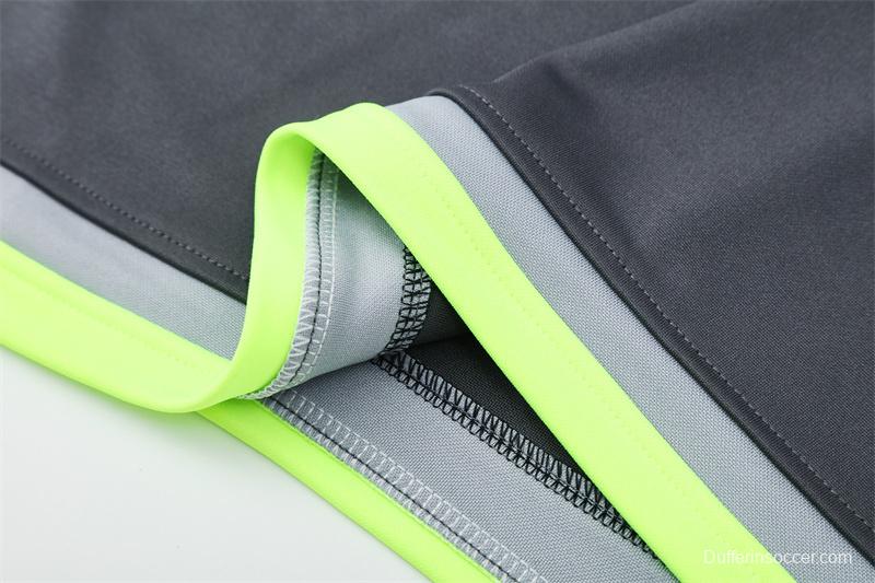 Retro 15/16 Real Madrid Dark Grey Half Zipper Jacket