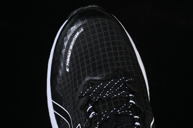 Asics Trabuco Max 3 Sports Casual Breathable Professional Running Shoes - 1011B800-021