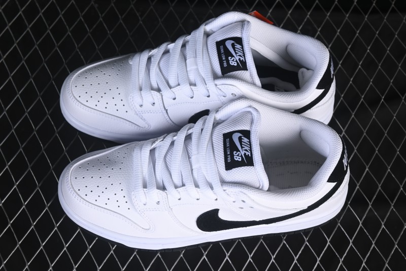 Nike SB Dunk Low Classic White Black Low-Top Casual Skate Shoes HF3704-100