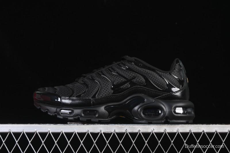 Nike Air Max Plus Retro Running Shoes with Air Cushion Technology - 604133-050