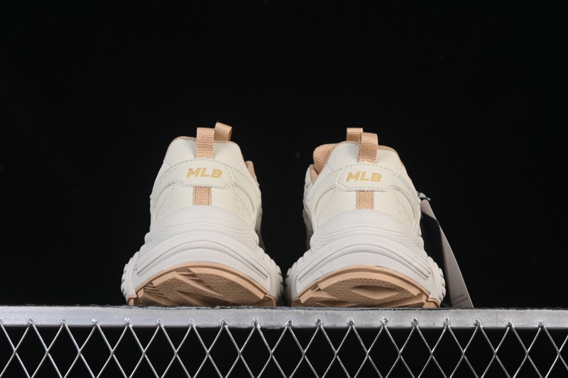 Adidas NY MLB Winner Chunky A Platform Running Shoes - 3ASHW005N50CRS