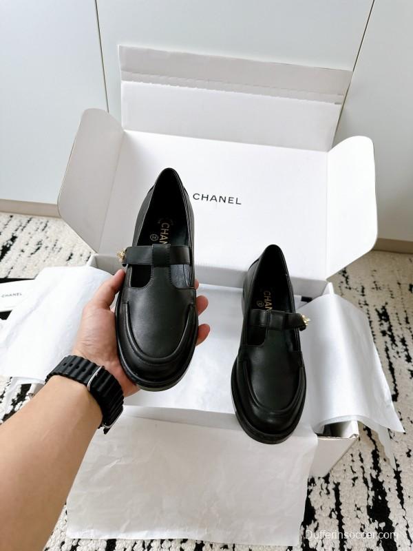 Chanel 2025 SS Loafers Classic Elegant Design - KFY00320