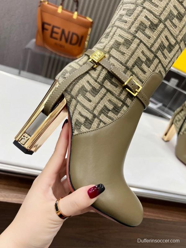 FENDI Delfina Round Toe Boots with FF Buckle - LY00