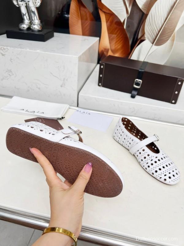 Alaia 2025/SS Perforated Ballet Flats - LY00320