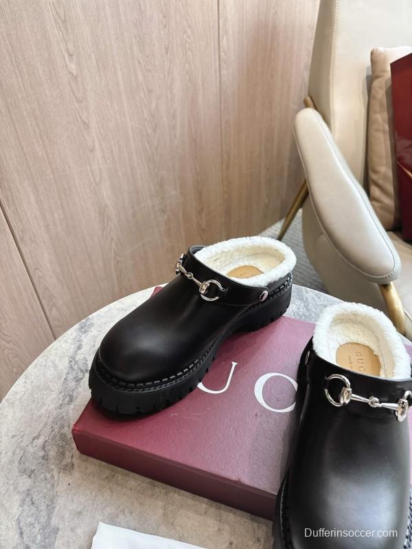 Gucci Mule Shoes with Horsebit Detail - LY00320