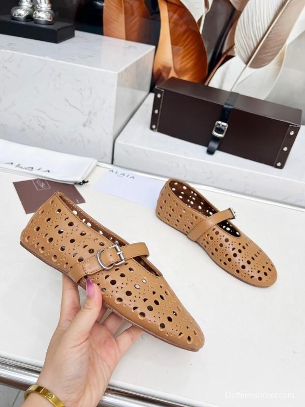 Alaia 2025/SS Perforated Ballet Flats - LY00320