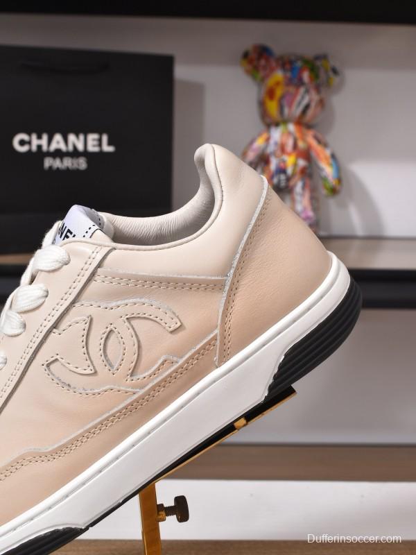 Chanel Classic Loafer with Gradient Logo and Platform Sole - KFY00350