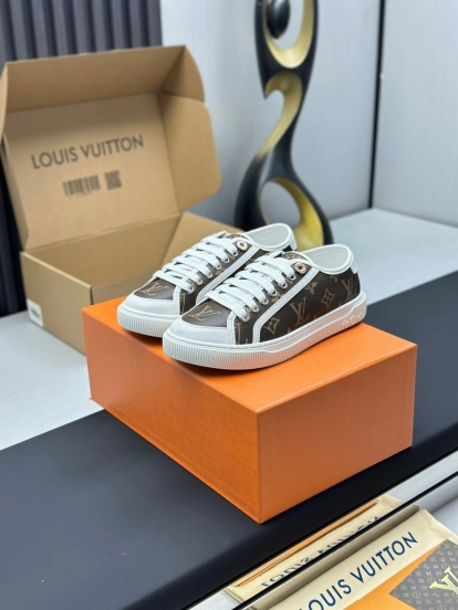 Louis Vuitton Time Out Series Animal Print Casual White Sneakers - AS00260
