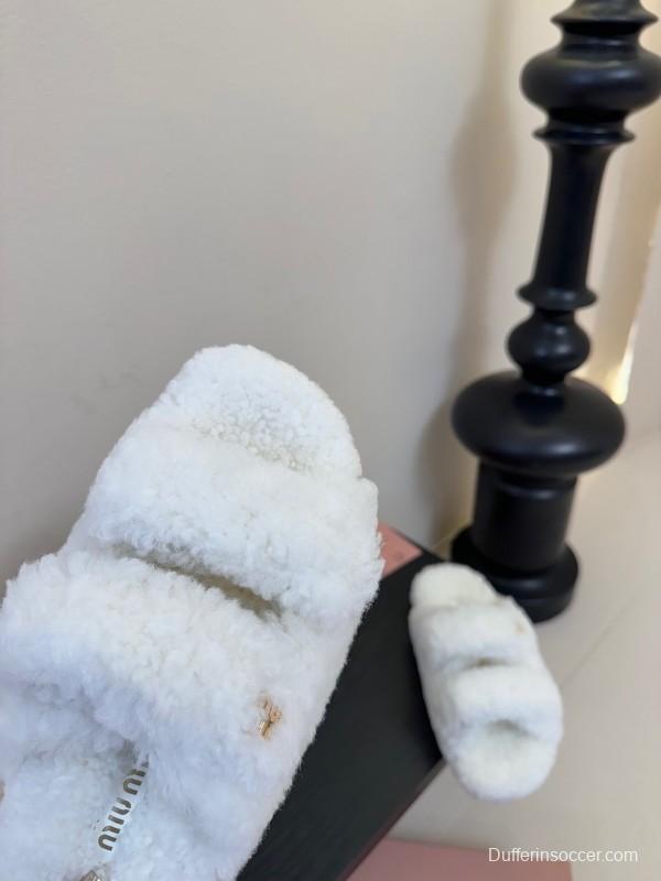 Miu Miu Spring/Summer 2025 Fur Slides - KFY00310
