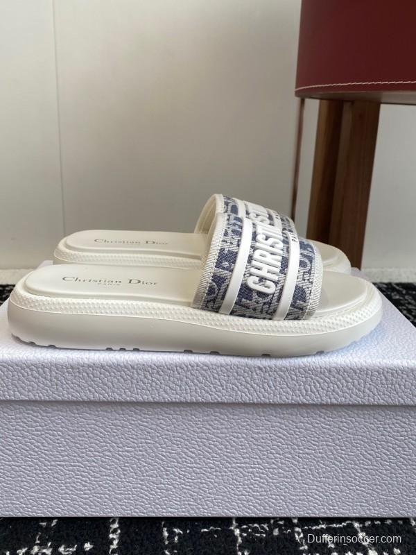 Dior Spring Summer 2025 Latest Ultra-Light Foam Sole Beach Sandals - KFY00260