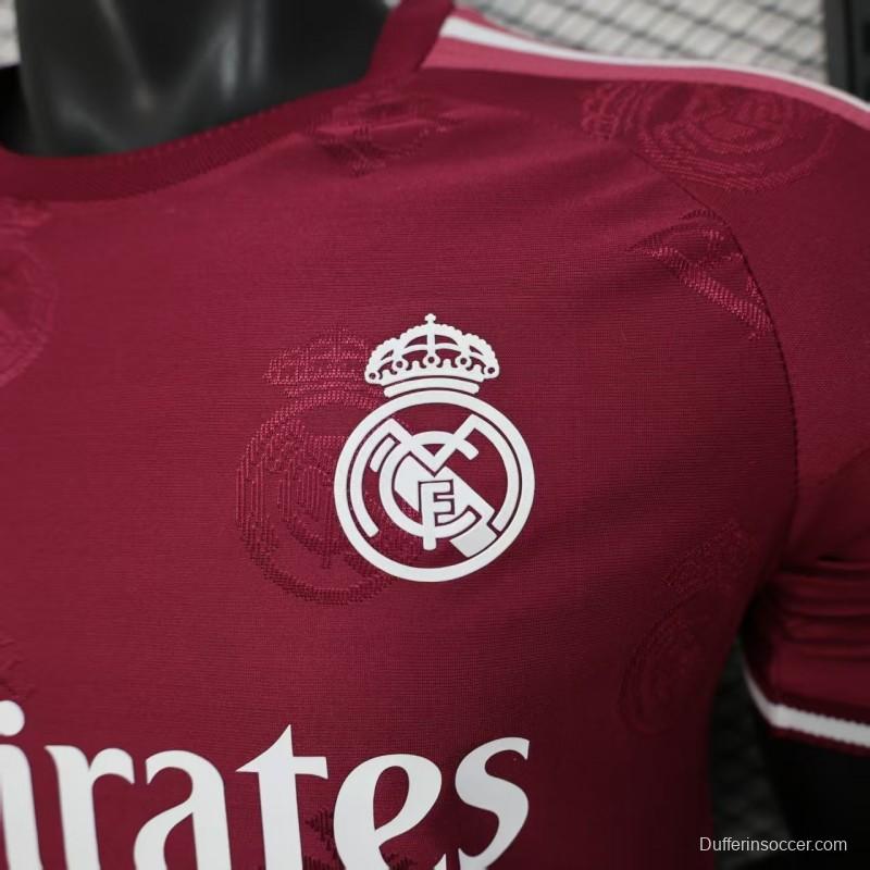 Player Version 25/26 Real Madrid Burgundy with All-Over Crest Pattern Jersey
