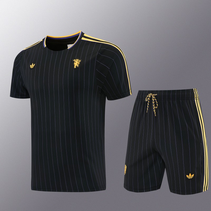 26/27  Manchester United Black Short Sleeve+Soccer Shorts