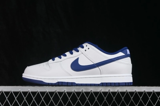 Nike SB Dunk Low Skateboarding Shoes in White and Green - HF5441-117