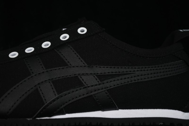 Adidas CSC3 Running Shoes - 1183A360-002