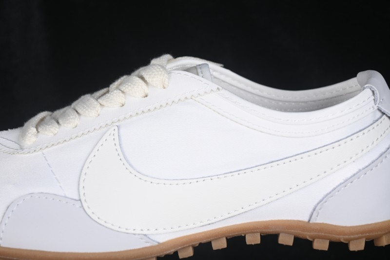 Nike Moon Shoe SP Retro Low-Top Lifestyle Sneakers with Cushioned Sole - IW0955-100