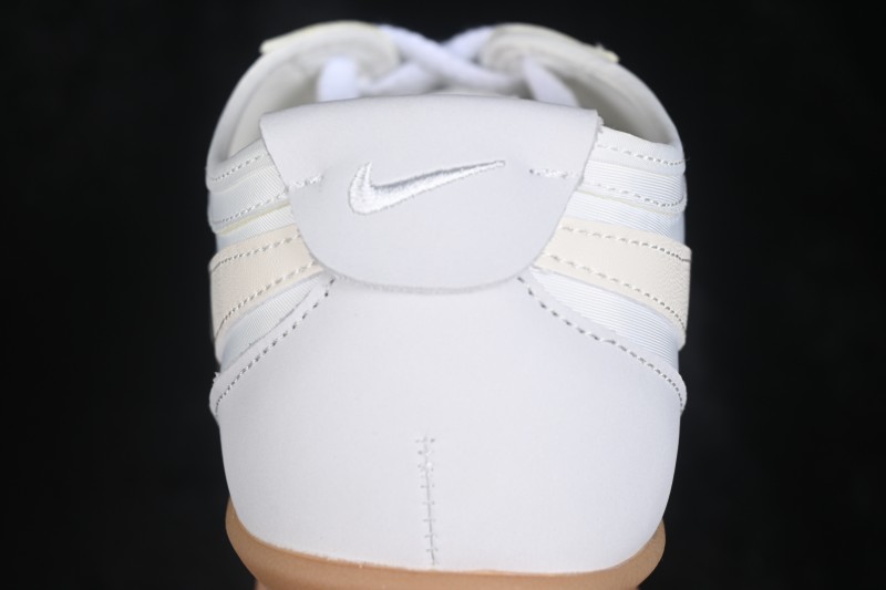 Nike Moon Shoe SP Retro Lifestyle Low-Top Casual Sneakers - IW0955-100