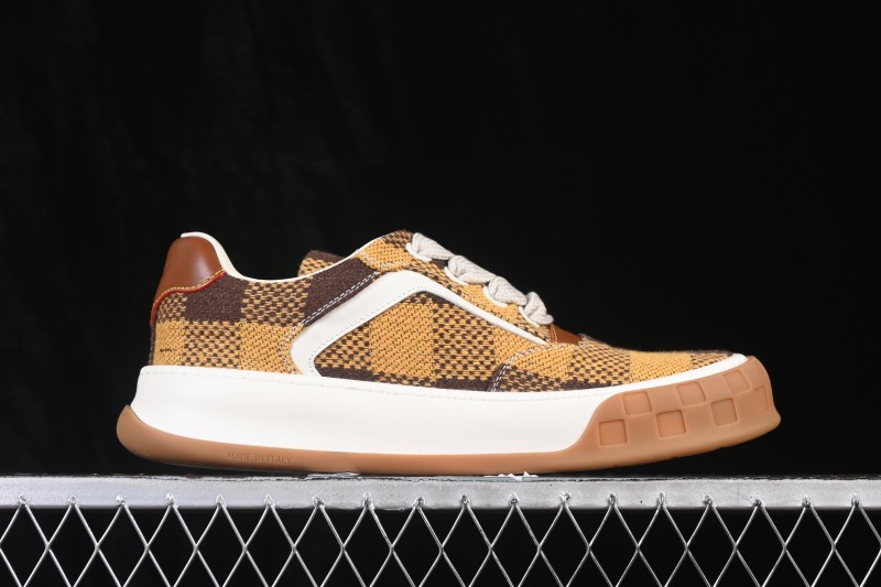 Louis Vuitton Tilted Sneakers Classic Low-Top Casual Shoes in Smooth Calfskin Leather with LV Lettering - 2026SS Yellow Brown