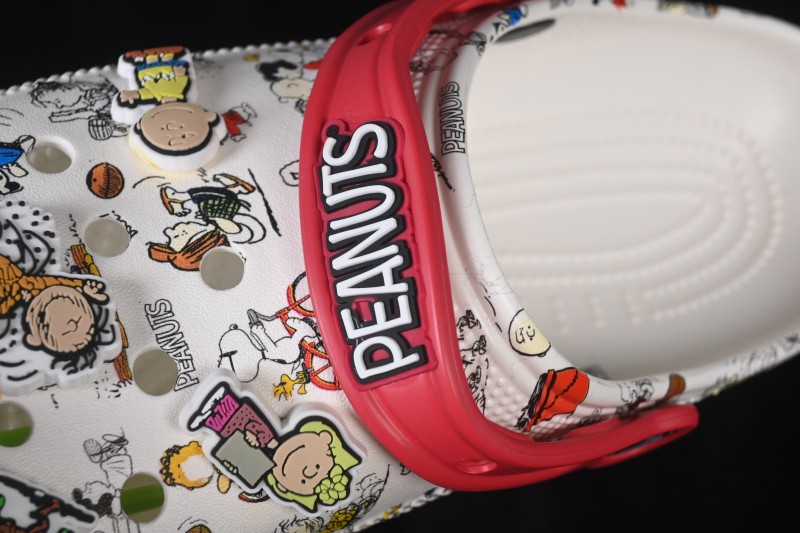Crocs Peanuts x Classic Clog EVA Casual Slide Sandals with Graphic Print - White Multi Snoopy