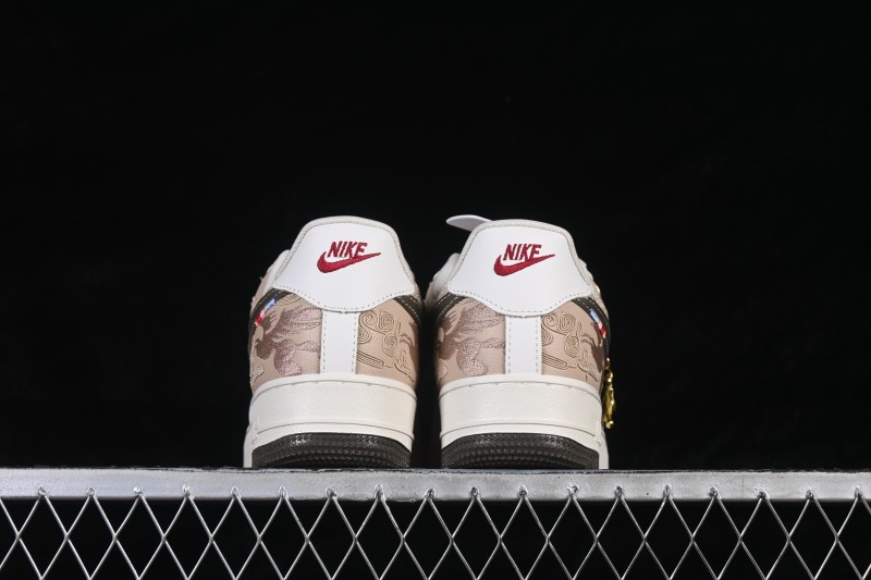Nike Air Force 1 '07 Low Casual Skateboarding Shoes with Classic White and Green Colorway - IQ1119-088