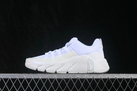 Nike Free Metcon 7 Training Shoes with Breathable Mesh Upper and Durable Cushioning - II7406-101