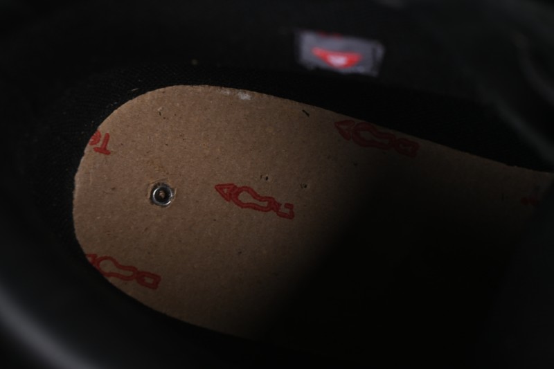 Timberland Classic Mid-Top Black Boots - 032085