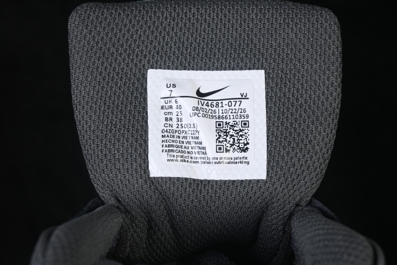 Nike Air Max 90 Retro Running Shoes with Air Cushion - IV4681-077