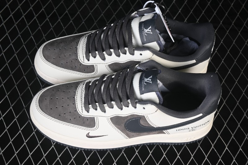 Nike Air Force 1 '07 Low Collaboration Casual Sneakers - KD1688-013